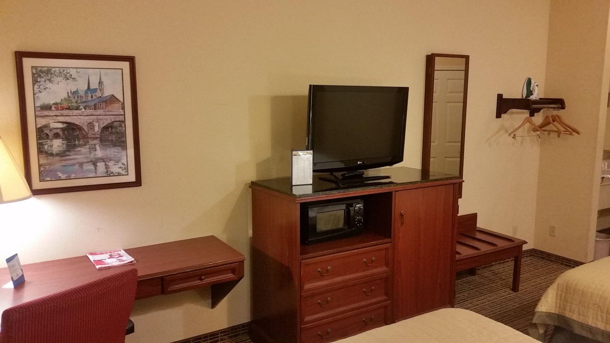 Baymont By Wyndham Lafayette Airport Ξενοδοχείο Εξωτερικό φωτογραφία