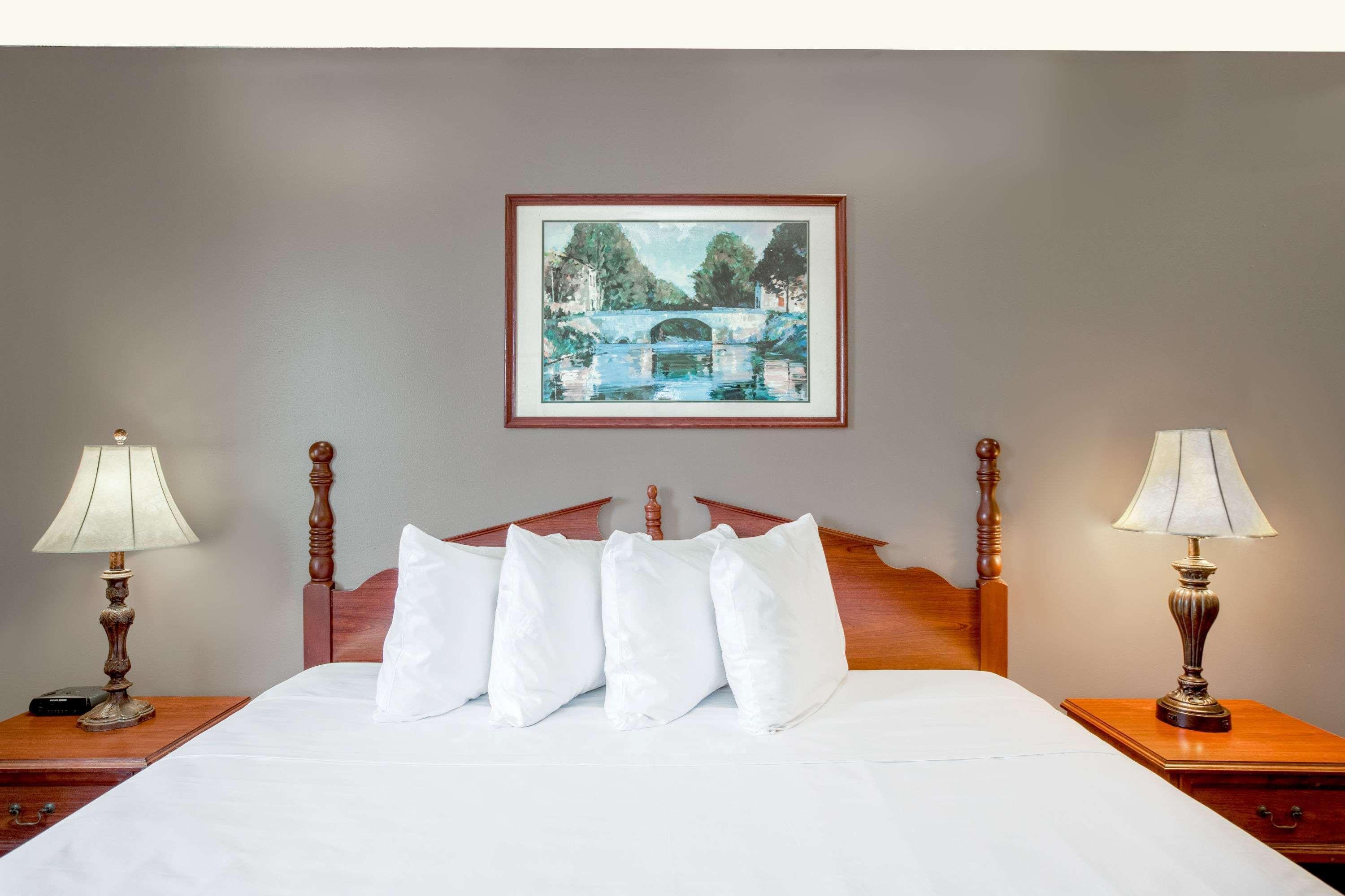 Baymont By Wyndham Lafayette Airport Ξενοδοχείο Εξωτερικό φωτογραφία